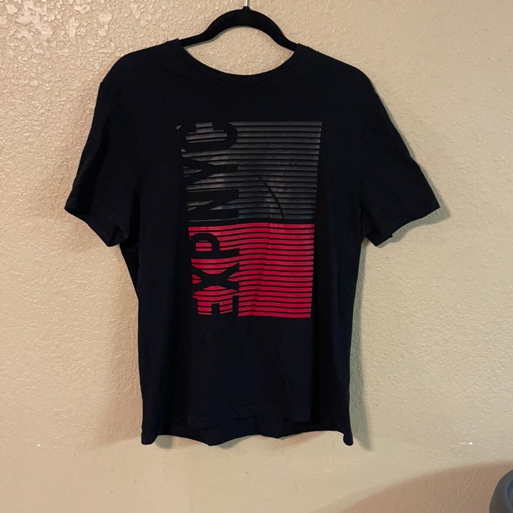 Express quality + fit graphics tee
